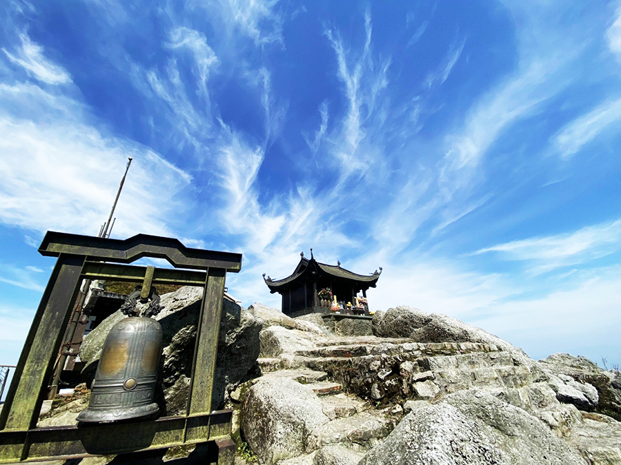 Tour Yên Tử - Chùa Đồng 2 Ngày 1 Đêm